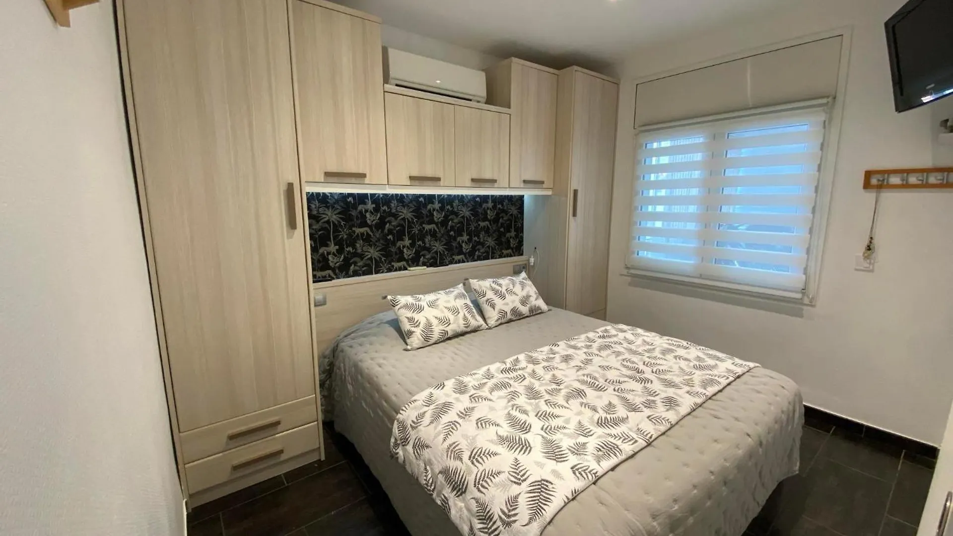 Belle Villa Avec Piscine Empuriabrava İspanya