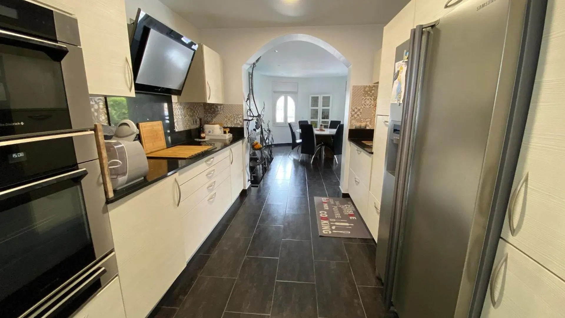 Belle Villa Avec Piscine Empuriabrava İspanya